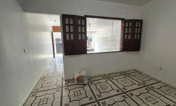 Imagem: Vende-se Casa de 3 pavimentos