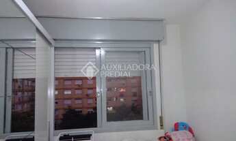Imagem 6: PORTO ALEGRE - Apartamento Padrão - Partenon