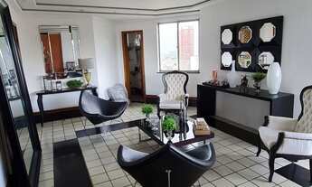 Imagem 1: Ed Malagá 4 suítes no centro do Humarizal 3 vagas de garagem