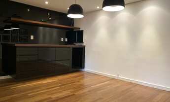 Imagem 3: Laje comercial de 500m² com 6 elevadores sociais e ar condicionado central, ao lado do met