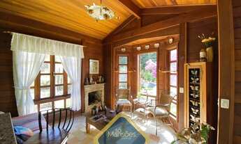 Imagem 3: Linda casa de madeira à venda no Veredas das Gerais