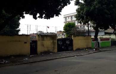 Imagem 7: Excelente terreno, com 924m² e benfeitorias junto ao Metrô e Shopping Center