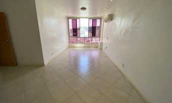 Imagem 2: Belissimo apartamento baixou o valor com 3 quartos 1 Suite-TIJUCA