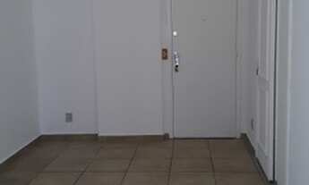 Imagem 2: Apartamento para aluguel possui 50 metros quadrados com 1 quarto em Centro - Rio de Janeir