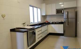 Imagem 2: Casa térrea a Venda no bairro Jordanópolis em Arujá-SP