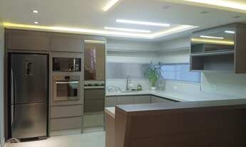 Imagem 4: Lindíssima casa na Barra do Rio Cerro próximo do Acesso ao Pico Malwee