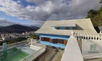 Imagem 2: Casa com 4 dormitórios à venda, 242 m² por R$ 900.000,00 - Fazendinha - Teresópolis/RJ