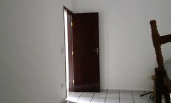 Imagem 4: Oportunidade mesmo!!! Casa com 2 dormitórios no bairro Maracanã - Praia Grande - SP