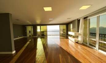 Imagem 2: Amplo apartamento com belíssima vista mar