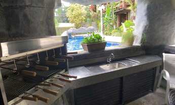 Imagem 2: Casa de condomínio sobrado para venda possui 838 metros quadrados com 4 quartos