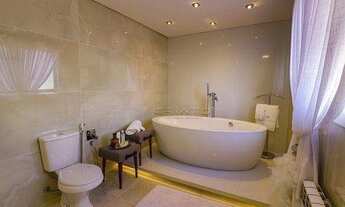 Imagem: Casa com 4 dormitórios à venda, 340 m²