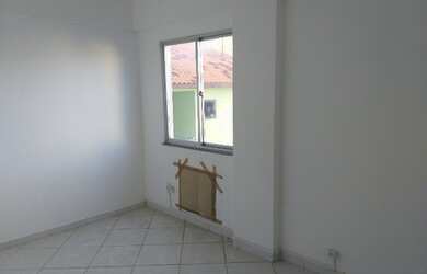 Imagem 3: Centro - KitNet de 1 qto, sala, cozinha. R. Oliveira Botelho. Taxas inclusas!