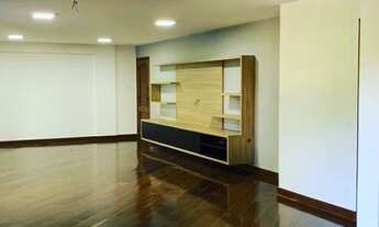 Imagem 2: Apartamento para venda no jardim oceânico possui 185 metros quadrados com 3 quartos e 3 va