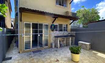 Imagem 5: CM) CASA C/4 QUARTOS/SUITE EM PAU AMARELO (só a vista