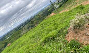 Imagem 5: E12- Terrenos com Playground