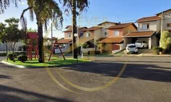 Imagem 2: Casa a venda em condominio na cidade de Campinas, Local muito agradavel e facil acesso as