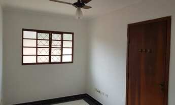 Imagem 3: Bosque Dos Ipês - Apto 2D (Suíte); 2 Banheiros; Armários Embutidos; Piso Frio; 1 Vaga