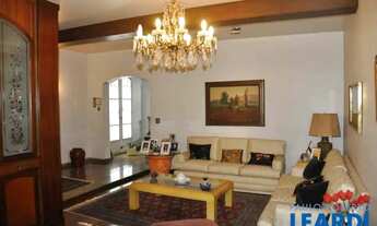 Imagem: SOBRADO - LAPA - SP