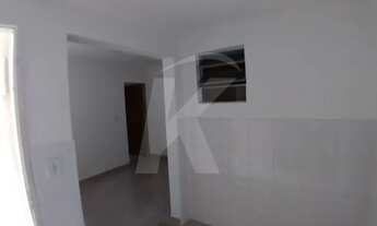 Imagem 2: Casa com quarto, sala, cozinha, banheiro e área de serviço