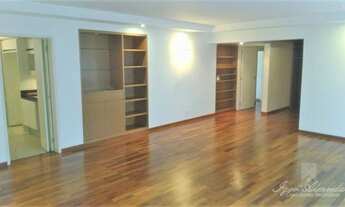 Imagem: Ao lado da Avenida Paulista