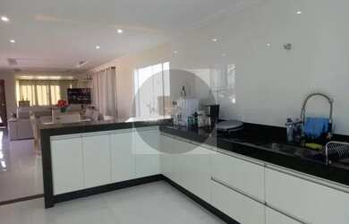 Imagem 6: Casa de altíssimo padrão dentro do condomínio Blue Garden com 4 quartos sendo 4 suítes