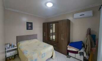 Imagem 7: Casa com 5 Quartos no Kobrasol