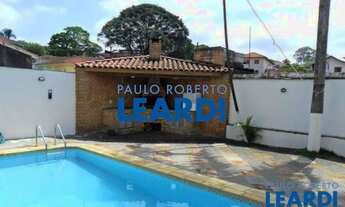 Imagem: CASA ASSOBRADADA - BUTANTÃ - SP