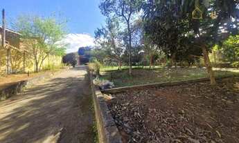 Imagem 3: Graciosa chácara à venda em Pinhalzinho, interior de SP, com área total de 1.000m², 3 dorm