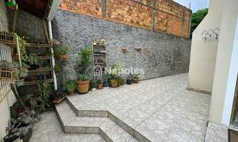 Imagem 5: Casa a beira do mar no Ribeirão da Ilha