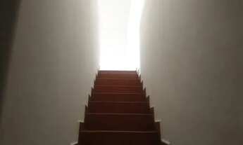 Imagem 4: Aluga-se Casa com quarto, sala e cozinha integrada. Com garagem