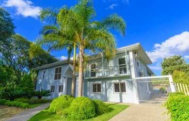 Imagem 4: Casa de luxo em condomínio - Parque Tingui