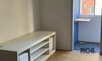 Imagem 2: Apartamento no bairro Nonoai de 2 dormitórios sacada e vaga