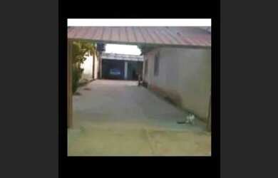 Imagem 6: Vende-se está casa com piscina