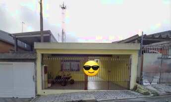 Imagem: Casa térrea com 2 quartos e 2 vagas