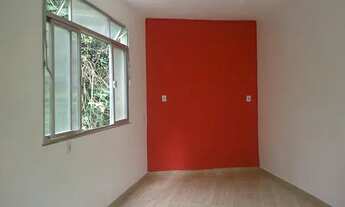 Imagem 2: Casa tipo apartamento para aluguel possui 46 m² com 2 quartos em Taquara - Rio de Janeiro