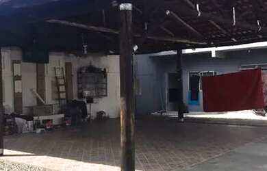 Imagem 5: Vendo só rádio com 4 moradias grandes para locação. Renda extra pronta