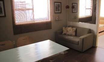 Imagem 3: Apartamento mobiliado de 2 quartos com ar condicionado e TV em localização privilegiada em