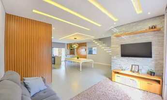 Imagem: Residência com 03 Suítes