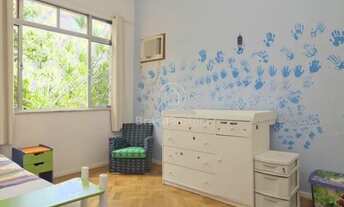 Imagem: Rio de Janeiro - Casa Padrão - Laranjeiras