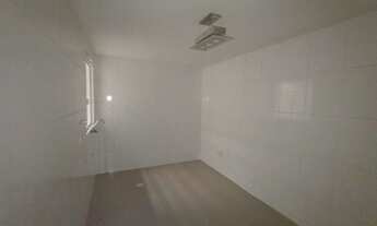 Imagem 4: Casa Residencial de 3 quartos no bairro Fanny