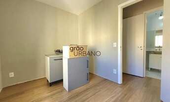 Imagem 7: Apartamento de 2 dormitórios semi mobiliado com churrasqueira e vaga coberta