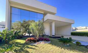 Imagem 2: Casa moderna com 4 suítes à venda, 236 m² por R$ 2.390.000 - Condomínio Próximo ao Parque