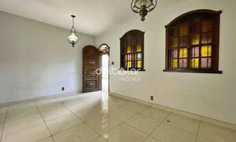 Imagem 7: Casa para locação sendo 360 metos com 7 quartos (3 suítes) e 4 vagas, Santa Branca, Belo H