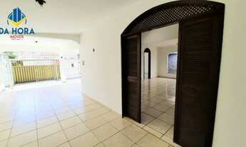 Imagem 4: Casa em Ponta Negra com 3 quartos sendo 2 suítes