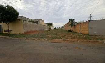 Imagem 4: Vende-se Terreno / lote com venda por R$320.000