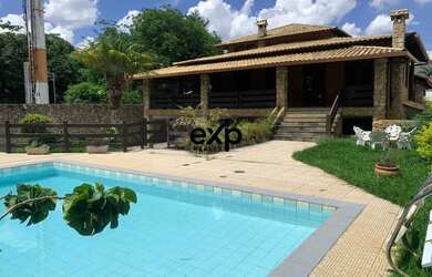 Imagem: Casa à venda, 6 quartos, 3 suítes, 10