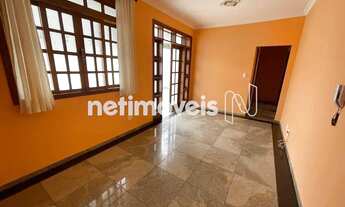 Imagem 7: Otima área privativa com tres quartos a 100 metros da Av. Contagem!!!