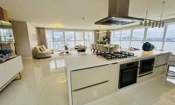 Imagem 4: Imóvel para aluguel possui 298 metros quadrados com 4 quartos em Centro - Balneário Cambor