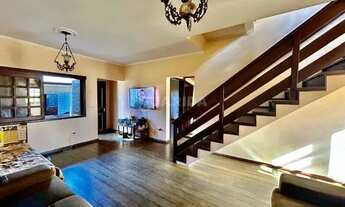 Imagem 1: Casa Residencial com 7 dormitórios, sendo 1 suíte, no bairro Cristo Redentor