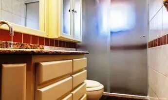 Imagem 5: Sobrado para venda tem 285 metros quadrados com 3 quartos em Menino Deus - Porto Alegre